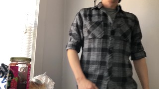 Je fais des sandwichs pour mes étudiants qui ne peuvent pas se permettre le petit déjeuner pendant les finales