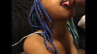 TUVO QUE DEJAR A UN AMIGO FREAKY DESPUÉS DE LA FIESTA (BOOTYNUT!)