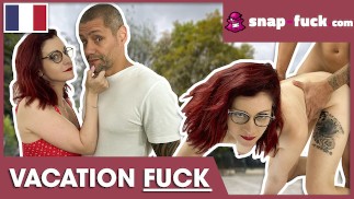 Sladká knihomolka Flora se ráda nechá tvrdě vykosťovat! SNAP KURVA