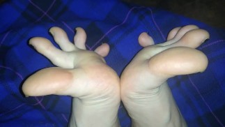 Uctívání Nohou, Foot Fetish, Šukací Nohy, Trans Muž S Velkými Chodidly