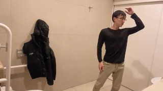 热日本男生脱衣裸体舞蹈像女人舞蹈未经审查的业余 Kimagure merci 初音