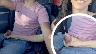 Meine Freundin masturbiert mich, während ich sie nach Hause bringe Argentinien Amateur | ParejaPornh
