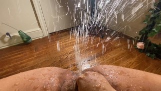 MEGA SQUIRT