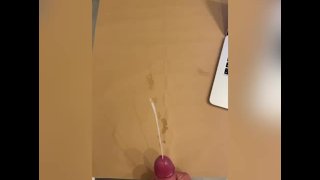 Hot orgasme en slowmotion après plusieurs jours sans sperme