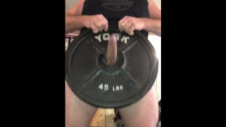 NSFW Grip Krachttraining in de sportschool