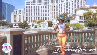 Sheer Crop Top et pantalon TikTok en public
