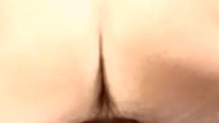 丈夫赞成他的妻子他妈的陌生人感觉到它