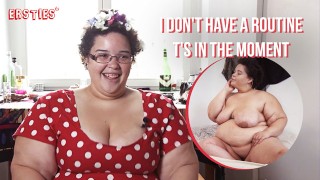 Ersties: Ragazza amatoriale dita la figa rasata