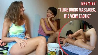 Ersties: Lésbicas bi Sexual Enjoy uma massagem com óleo