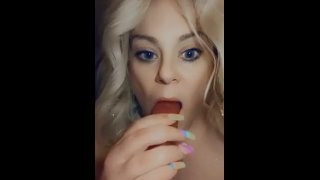 Blonde milfhatlovestodeepthroat
