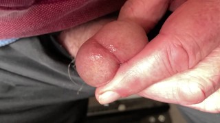オフィスで少し尿道球腺液遊び