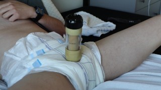 Utiliser Venus machine à traire à travers une couche avec beaucoup de overstim