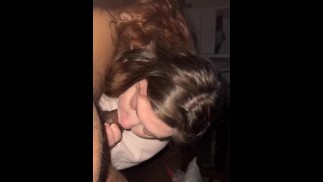 Ich mag es, Schwänze zu lutschen, bis ich weine 🥲 Full Vid auf OF @tinysass