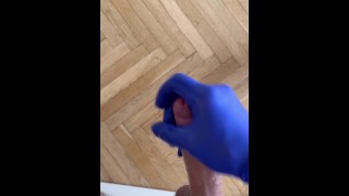 ずさんな輝きで手コキ