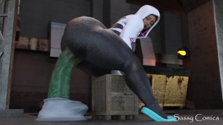 Spiderman's Gwen Stacy berijdt gigantische groene goblin stijl dildo