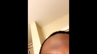 Black man toont grote gigantische lul voor alle geile freaky dames exotische BBC grote Black lul exclusief