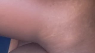 Adoro farmi scopare senza preservativo crudo dagli amici del cazzo grosso di mio marito