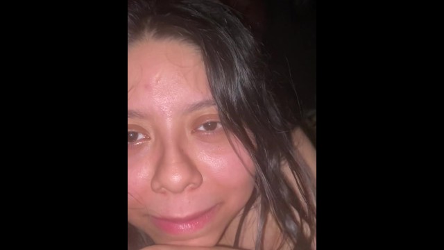 Babysitter betrapt op stelen pov heeft luid kreunend orgasme op baas&#x27;s BBC!