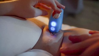 Je jouis trop fort et pris en train de me masturber au milieu de la nuit - HoneyPlayBox, Amateur, Jouets