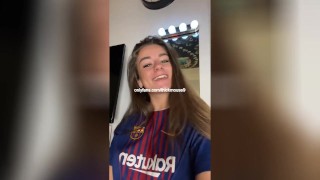 FC BARCELONA FAN SHOWING PUSSY ON TIKTOK
