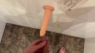 Utiliser ma propre pisse comme lubrifiant