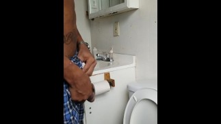 Hung BBC expanding & pissing for society.