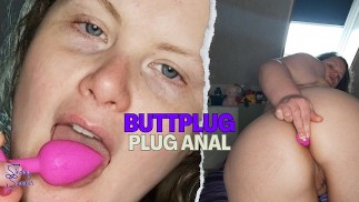 Mon plug anal rose - Je me mets un plug pour toi