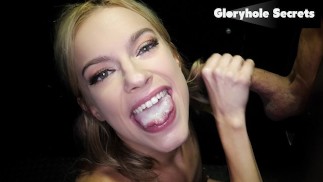 GloryholeSecrets - Blonde Babe zažije díru slávy pro 1.
