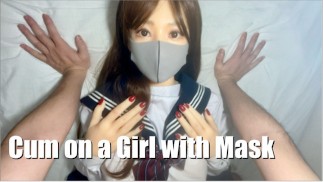 Sperma op een meisje met masker