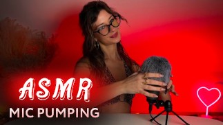 ASMR MIC PUMPING * Страстная брюнетка заставит тебя кончить * Amy Haze