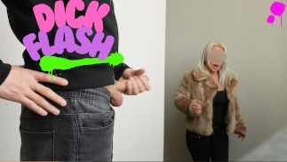 Dick blesk na schodech veřejné budovy, milf chytil perv trhání a dát honění výstřik, 4k