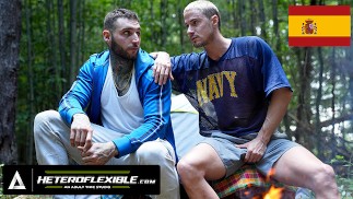 HETEROFLEXIBLE - Curious Str8 Hunks Skyy Knox & Tony D'Angelo Fuck In The Woods - SUBTÍTULOS EN ESPAÑOL