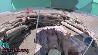 #2 Femme exhibitionniste en extérieur, amatrice, milf, branlette, grosse bite, nudité