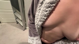 loodgieter klusjesman krijgt pa.d door deepthroat cumshot