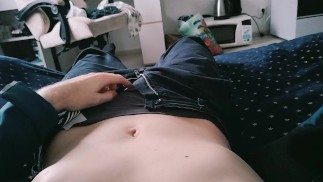 POV: você chega em casa depois das aulas