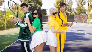 痴女継母とのTennisゲームはフォーサムファックフェスト乱交につながります-Kenzie Taylor&Mona Azar-Swappz