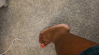 Feeties P.3
